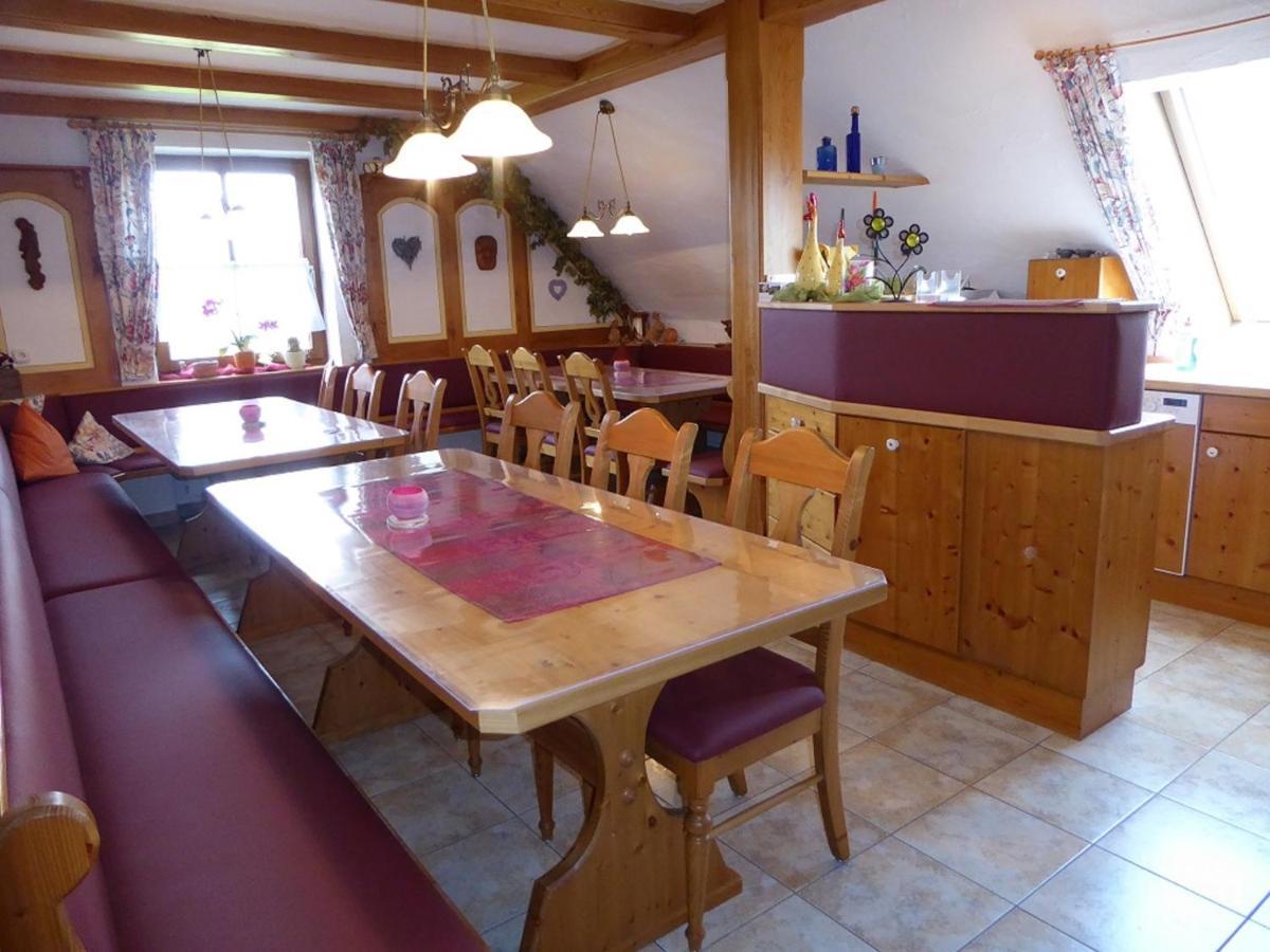 Pension Rosengaertchen Абсберг Екстериор снимка