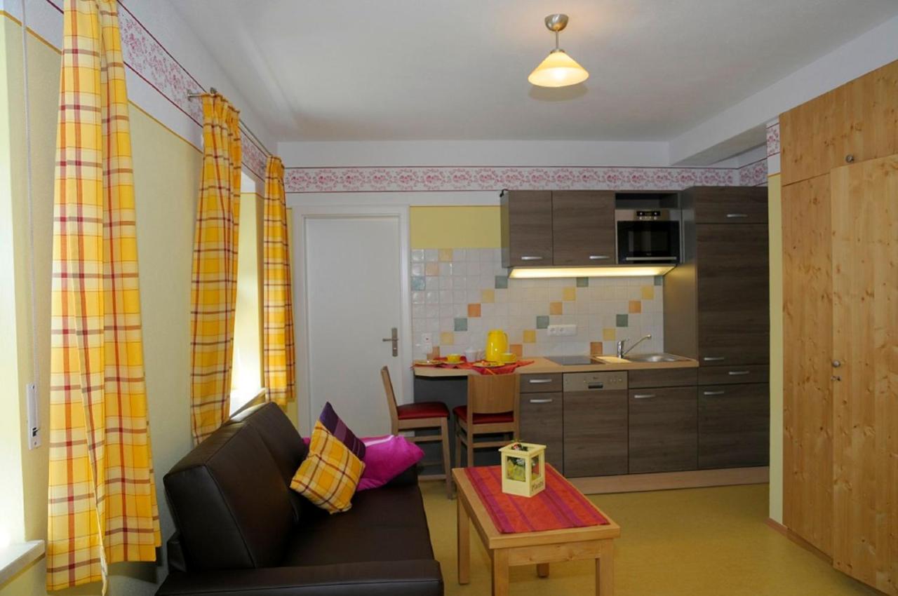 Pension Rosengaertchen Абсберг Екстериор снимка